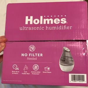 Holmes Ultrasonic Humidifier (brand new)